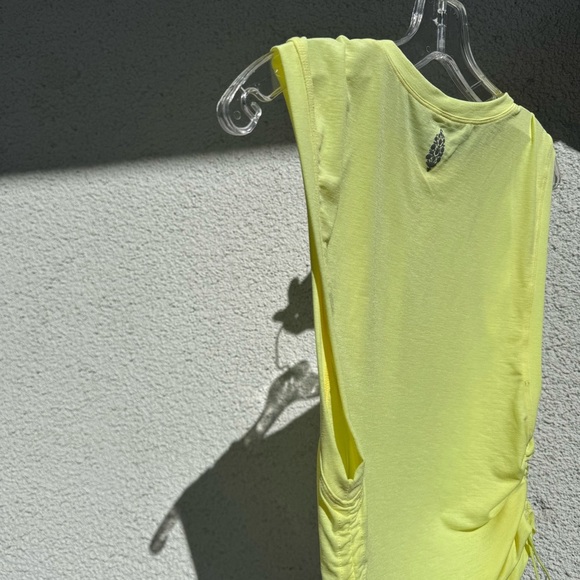 FREE‎ PEOPLE MOVEMENT yellow workout top NWT - Picture 4 of 8